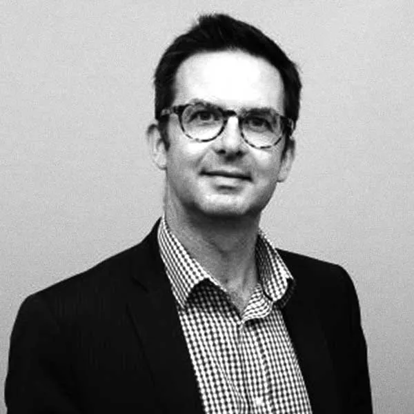 Simon Bond